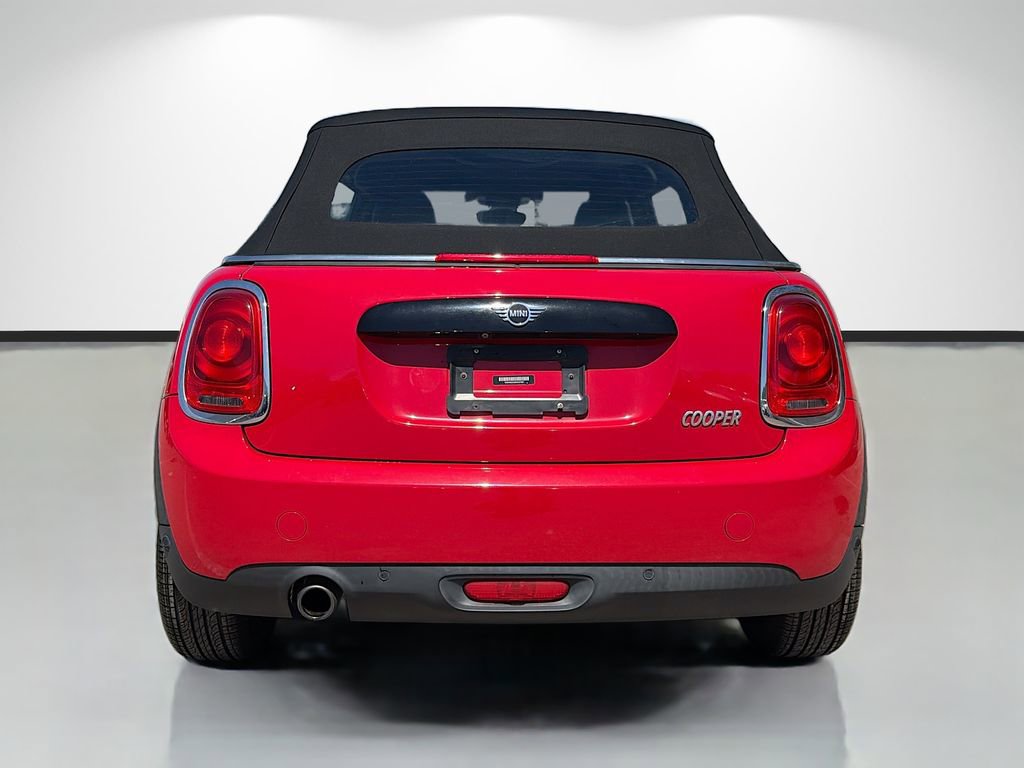 Used 2019 MINI Cooper Convertible w/ Signature Upholstery Package image 4