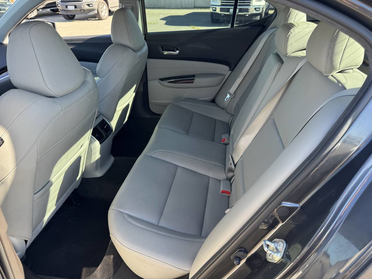 Used 2016 Acura TLX image 21