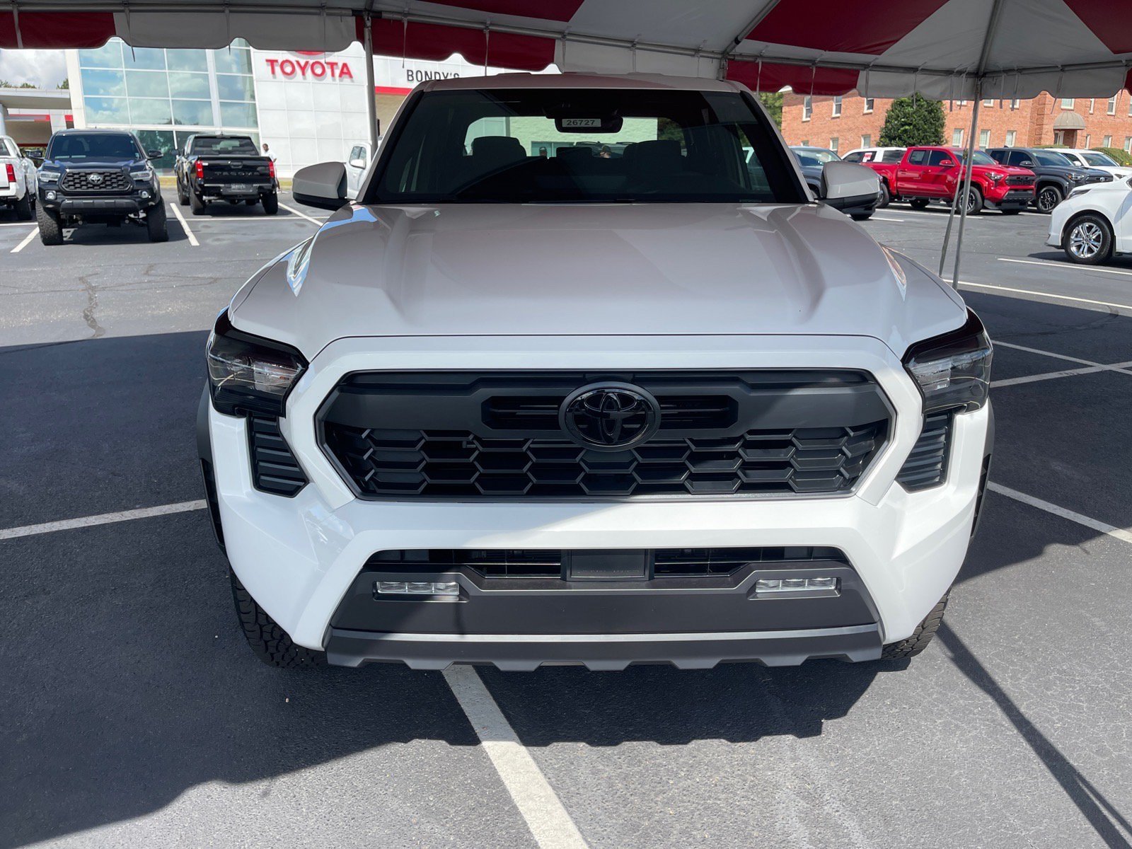 New 2026 Toyota Tacoma TRD Off-Road AWD/4WD image 2