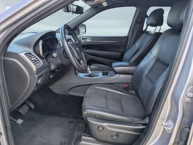 Used 2018 Jeep Grand Cherokee Altitude RWD image 21