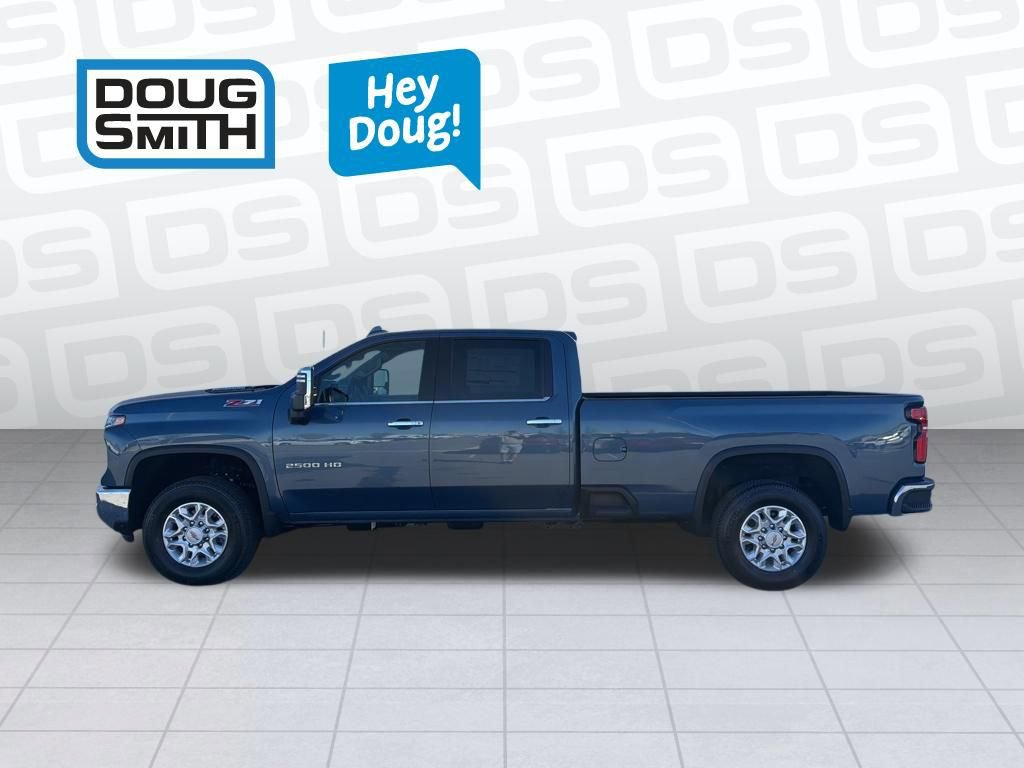 New 2026 Chevrolet Silverado 2500 LTZ w/ LTZ Convenience Package AWD/4WD image 4