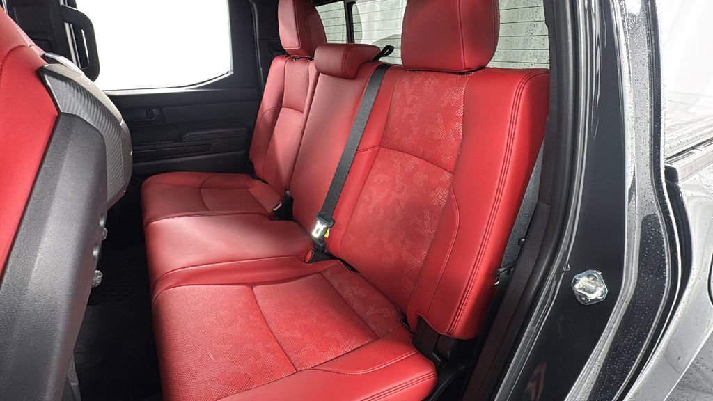 Used 2025 Toyota Tacoma TRD Sport image 12