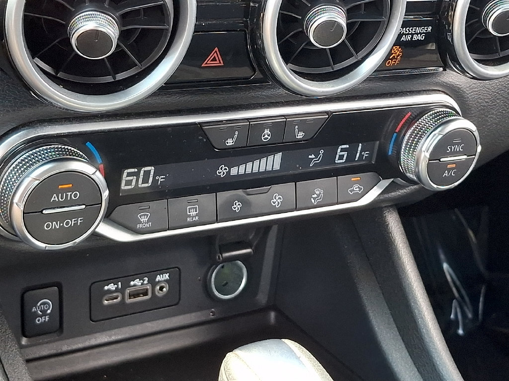 Used 2025 Nissan Sentra SV w/ All-Weather Package FWD image 15