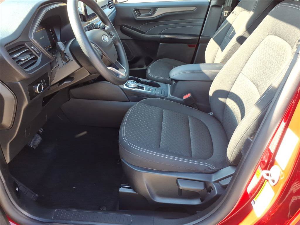Used 2025 Ford Escape Active FWD image 15