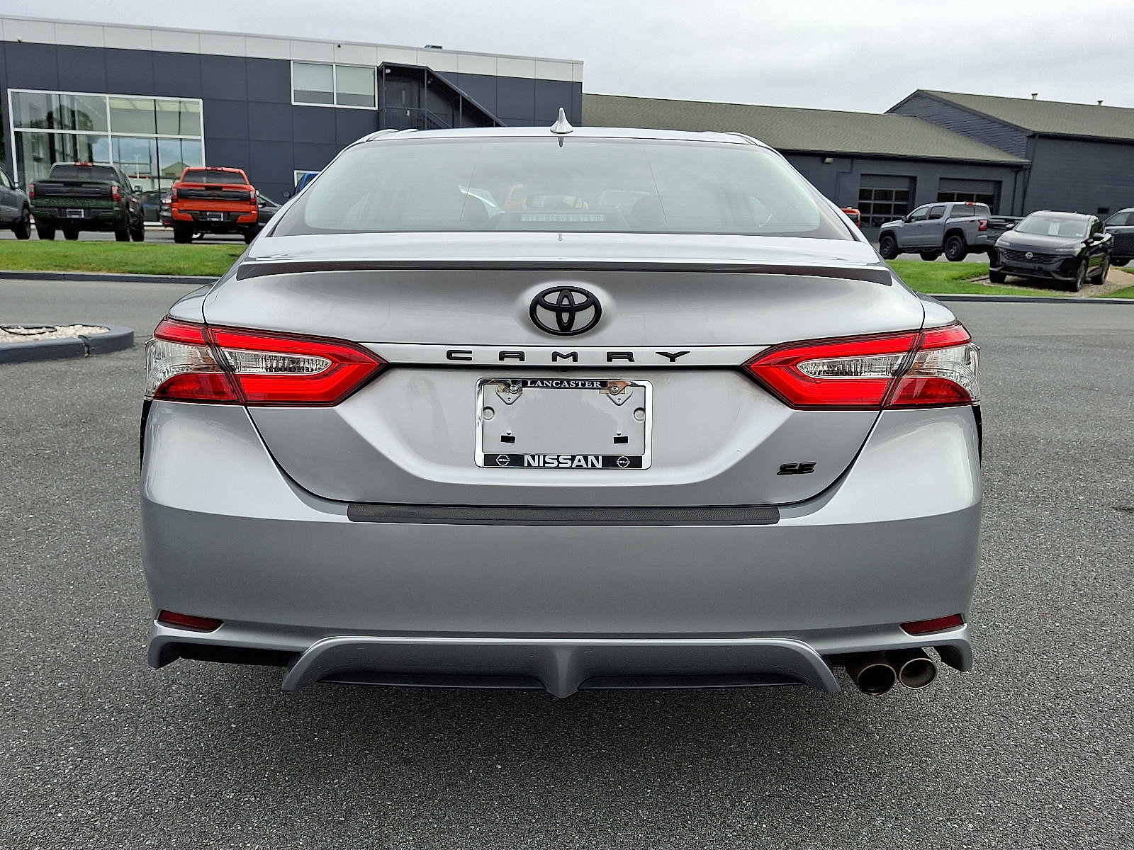 Used 2019 Toyota Camry image 7