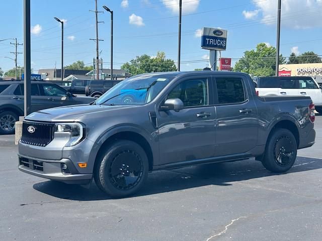 New 2025 Ford Maverick Lobo image 2