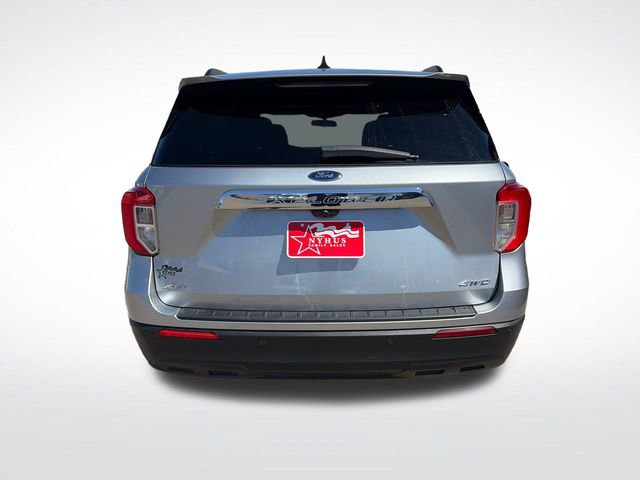 Used 2022 Ford Explorer XLT image 8