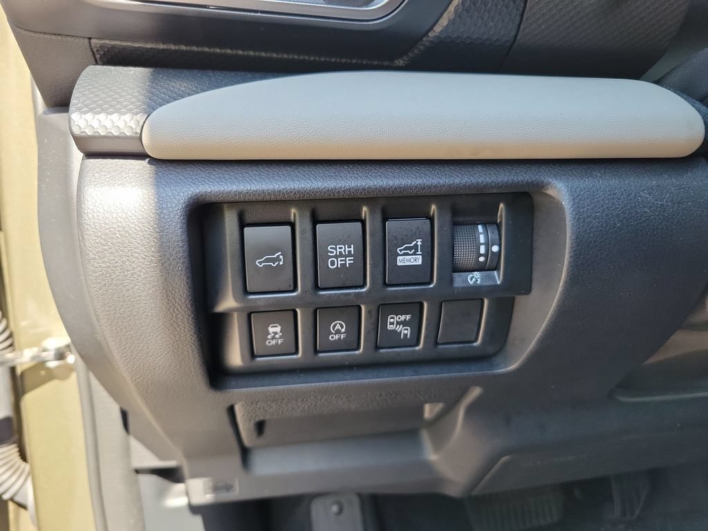 Used 2023 Subaru Forester Limited AWD/4WD image 26