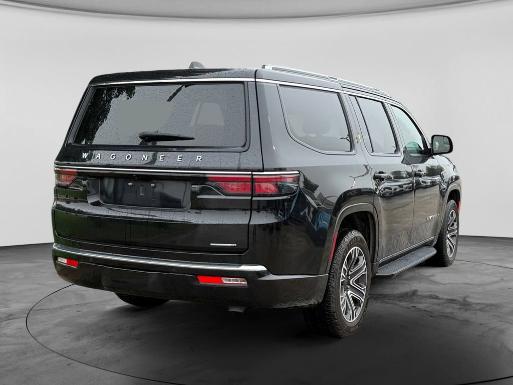 Used 2024 Jeep Wagoneer Series II AWD/4WD image 9