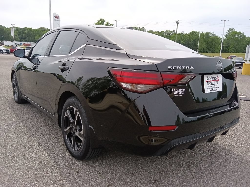 Used 2025 Nissan Sentra SV w/ Trunk Package FWD image 5
