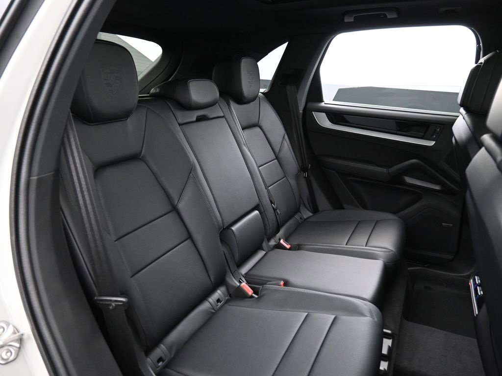 New 2026 Porsche Cayenne E-Hybrid image 28