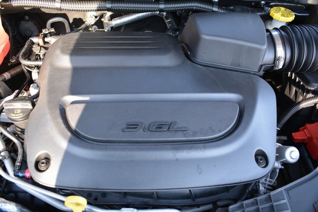 Used 2022 Chrysler Pacifica Limited image 26