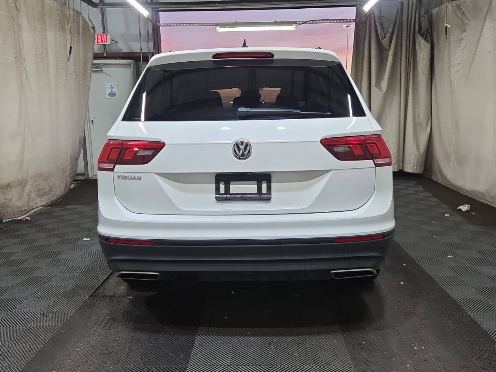 Used 2021 Volkswagen Tiguan S FWD image 10