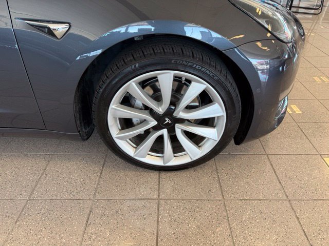 Used 2019 Tesla Model 3 Long Range AWD/4WD image 12