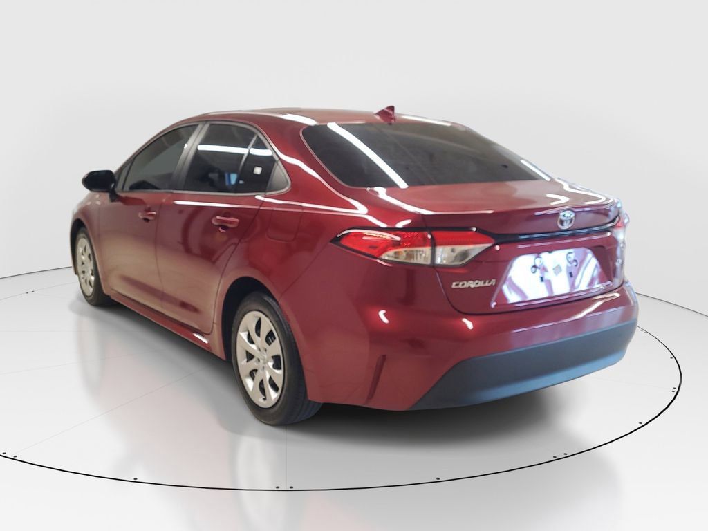 Used 2023 Toyota Corolla LE image 5