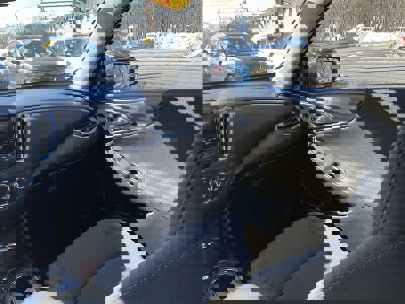 Used 2020 Chevrolet Malibu LS w/ Driver Confidence Package image 14