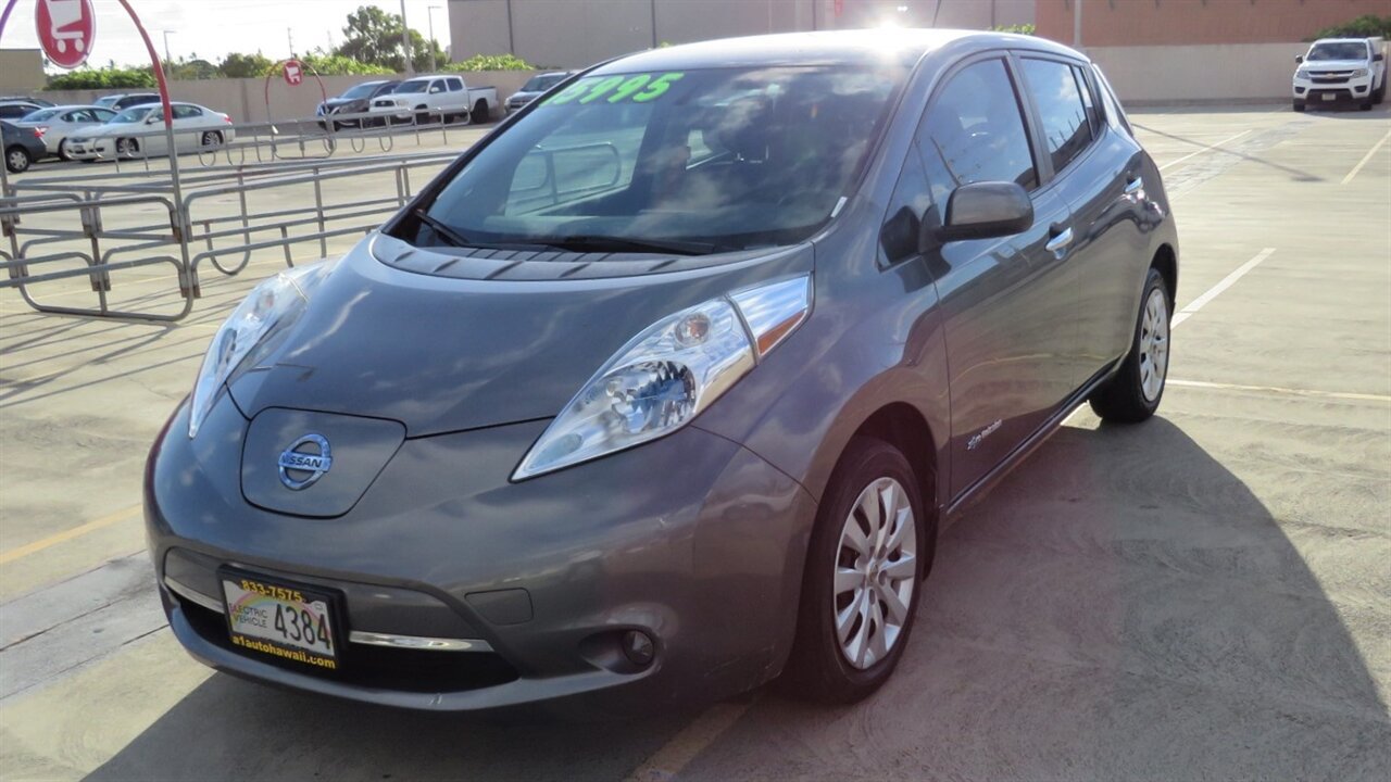 Used 2014 Nissan Leaf S w/ Charge Package