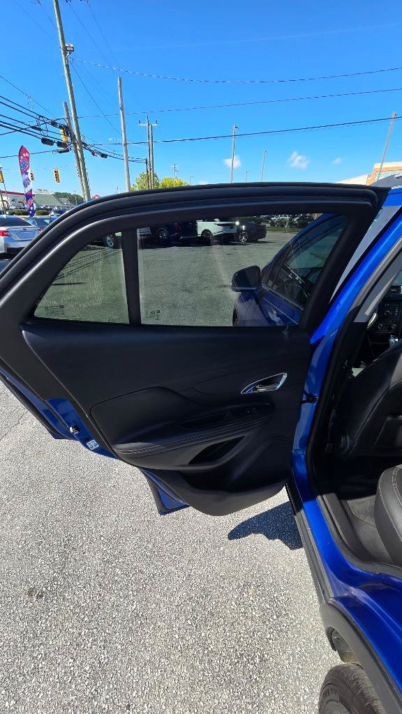 Used 2015 Buick Encore FWD image 11