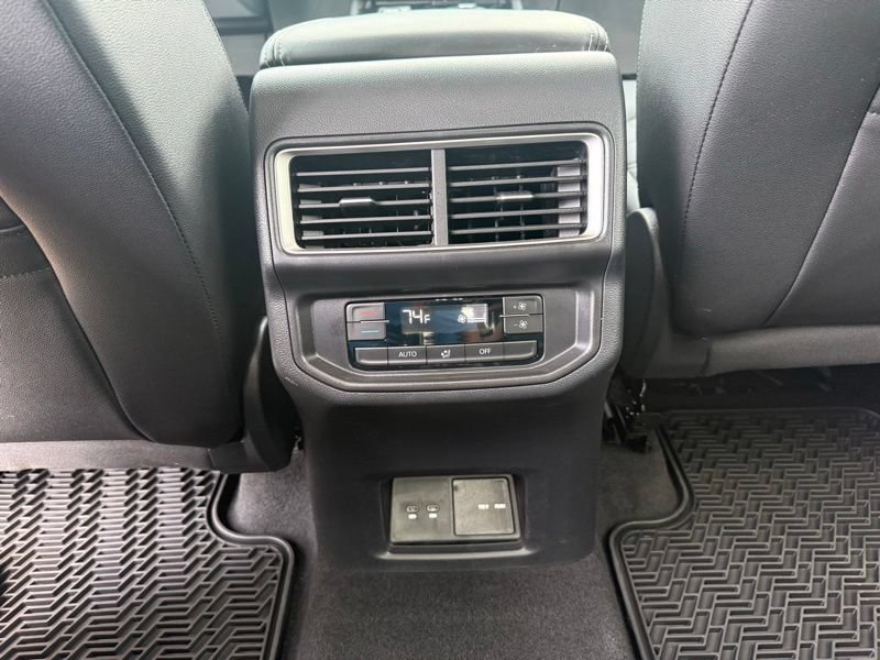 Used 2026 Volkswagen Atlas SE AWD/4WD image 13