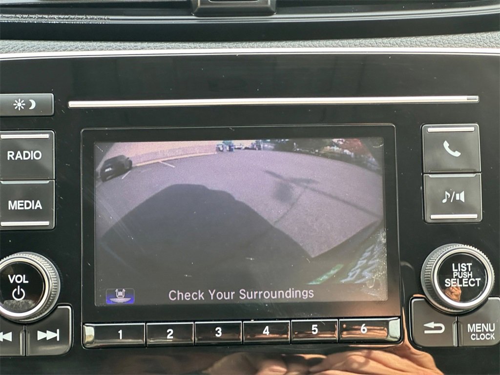 Used 2019 Honda CR-V LX image 23