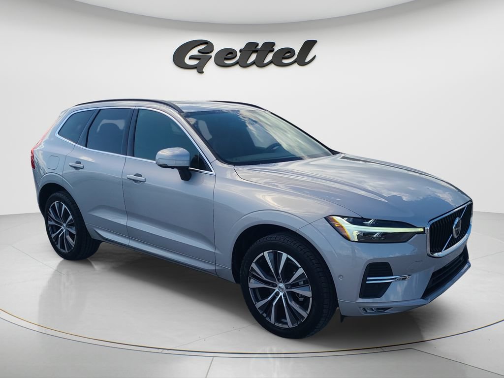 Used 2022 Volvo XC60 B5 Momentum w/ Advanced Package FWD image 3