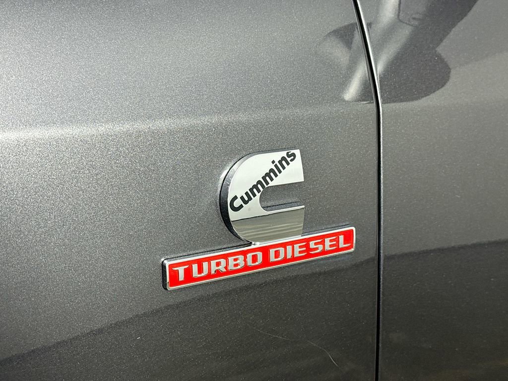 Used 2022 RAM 3500 Tradesman image 40