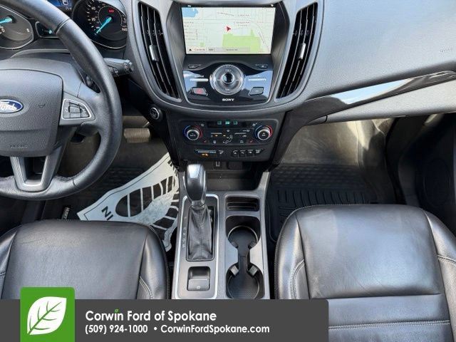 Used 2019 Ford Escape Titanium AWD/4WD image 30