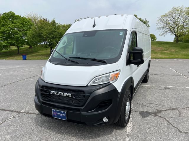 Used 2026 RAM ProMaster 2500 w/ Convenience Group FWD image 4