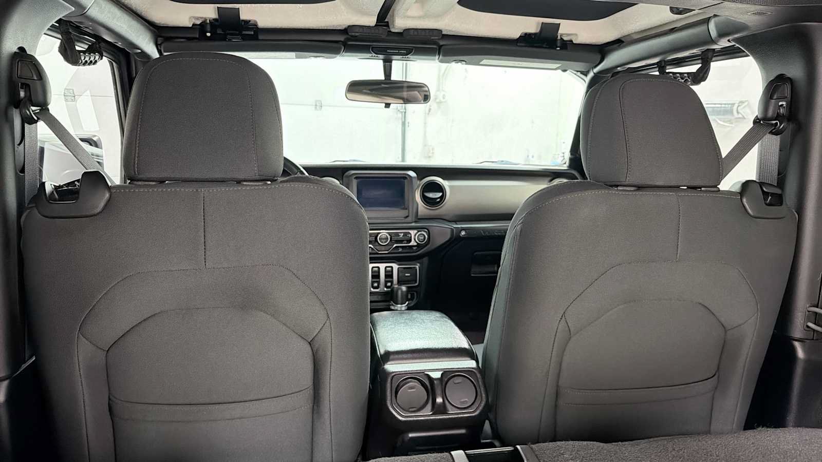 Used 2018 Jeep Wrangler Sport AWD/4WD image 24