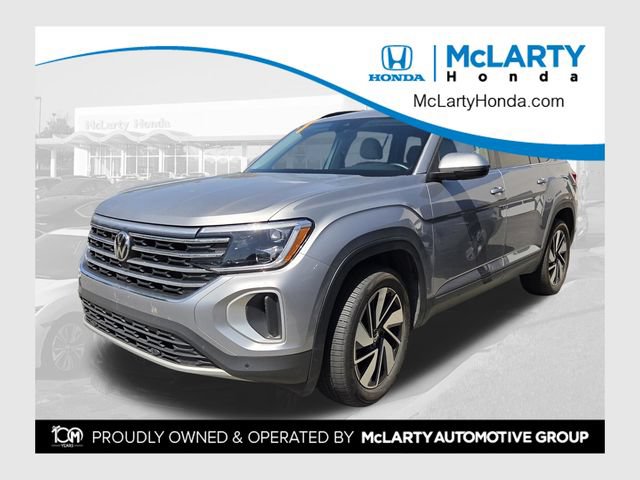 Used 2025 Volkswagen Atlas SE
