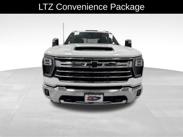 Certified 2025 Chevrolet Silverado 3500 LTZ w/ LTZ Premium Package AWD/4WD image 7