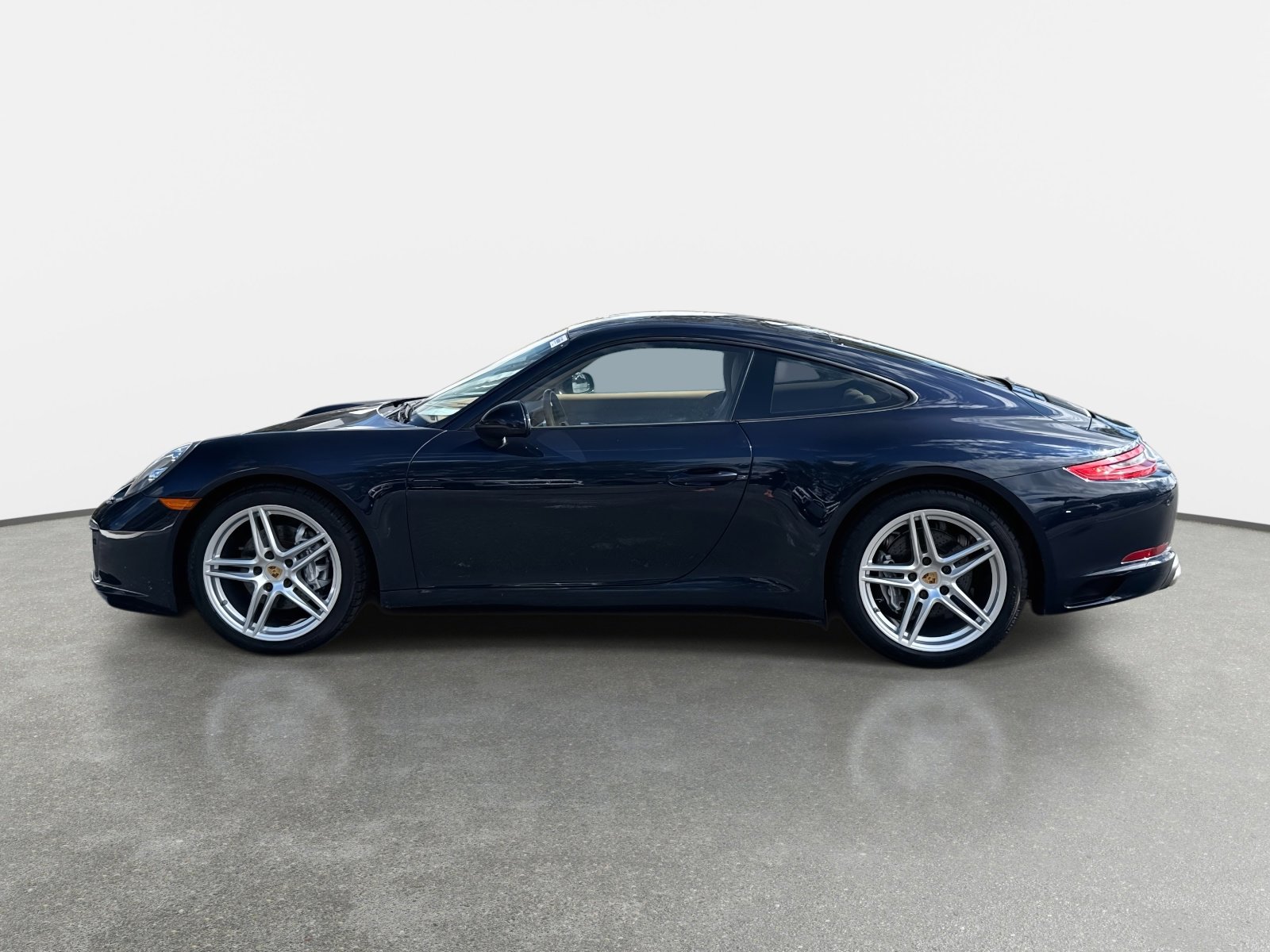 Used 2017 Porsche 911 Carrera image 6