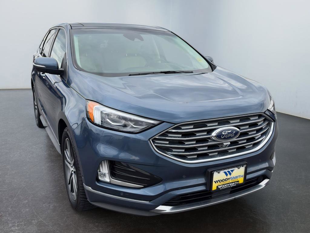 Used 2019 Ford Edge Titanium w/ Equipment Group 301A image 7