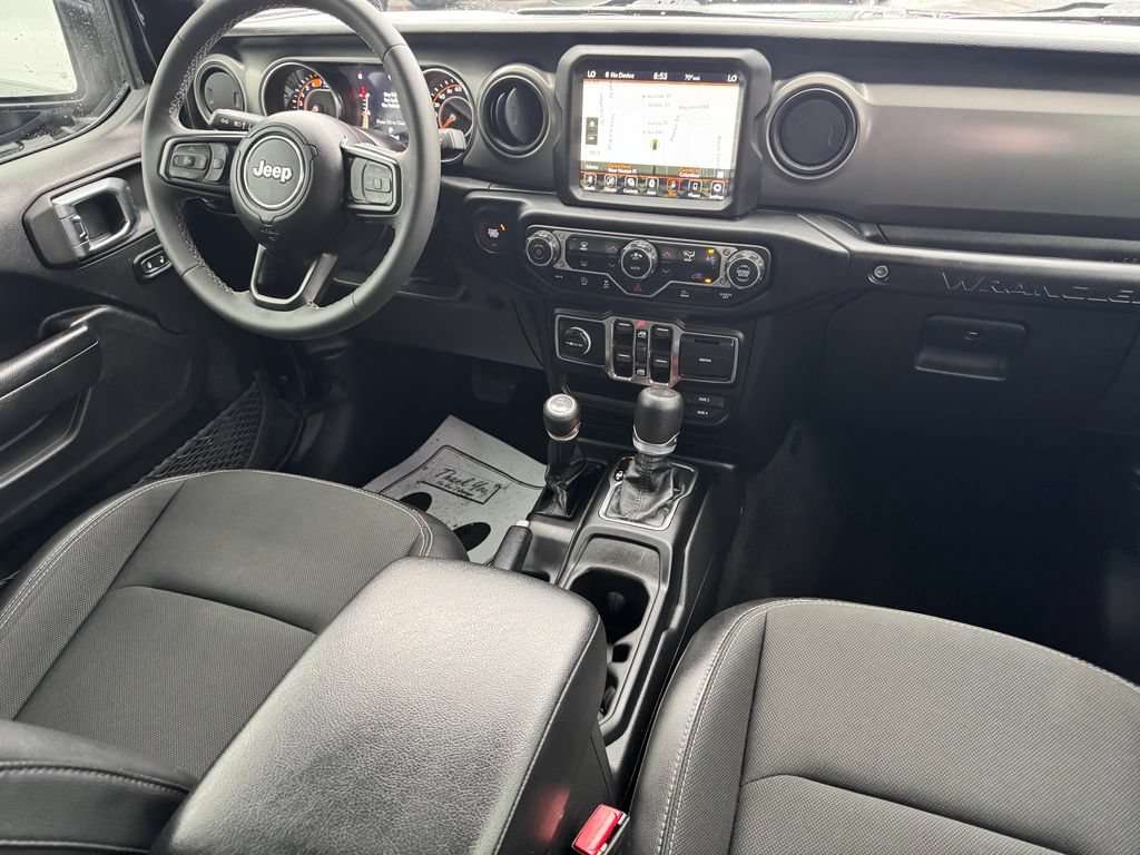 Used 2023 Jeep Wrangler Unlimited Sport AWD/4WD image 12