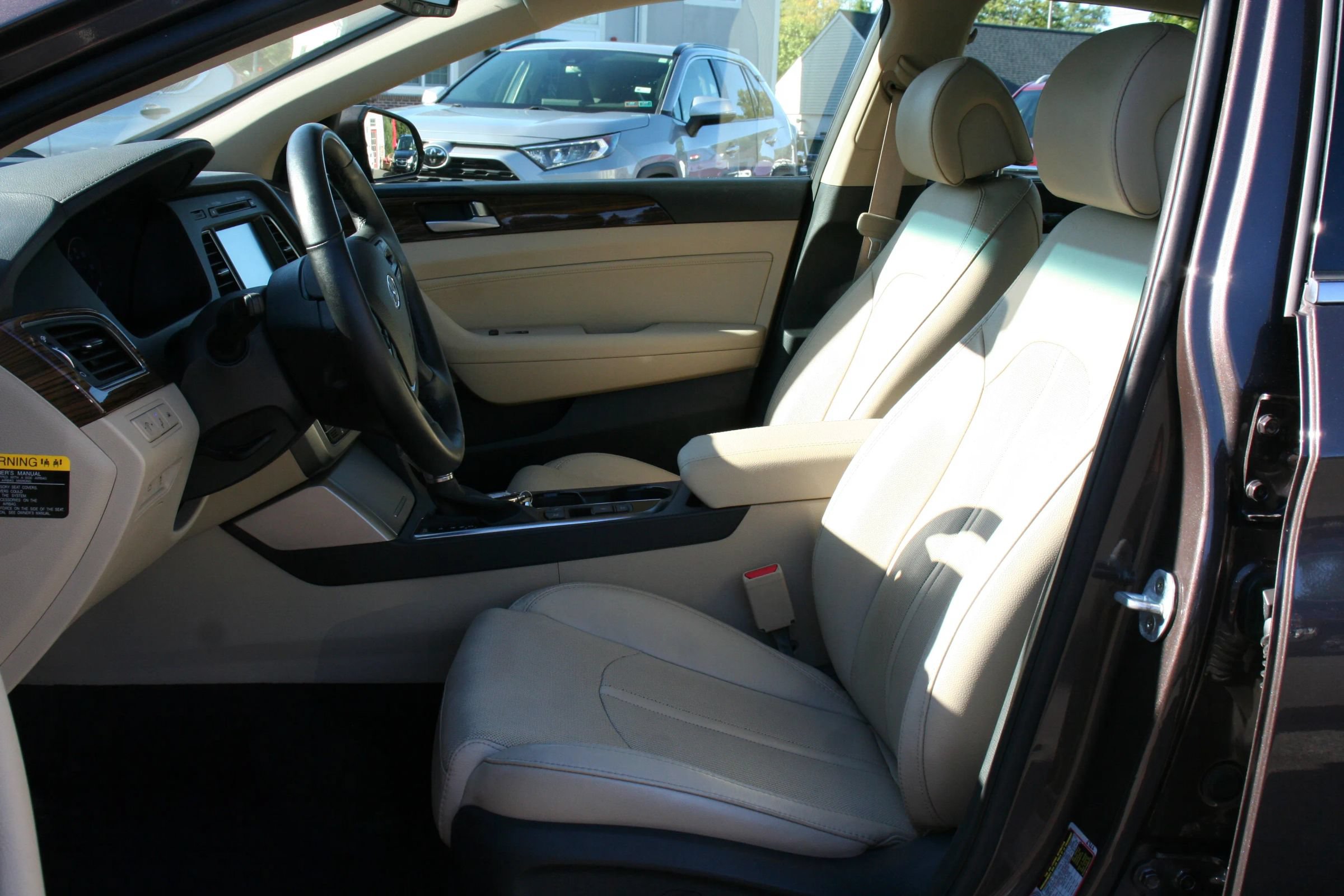 Used 2016 Hyundai Sonata Limited w/ Option Group 05 FWD image 39