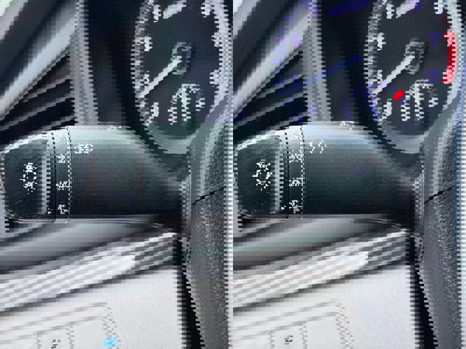 Used 2018 Hyundai Sonata Limited image 28