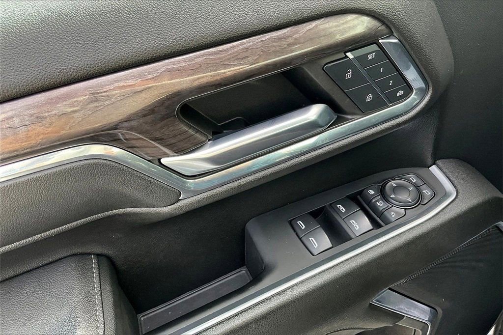 Used 2024 Chevrolet Silverado 2500 LTZ image 39