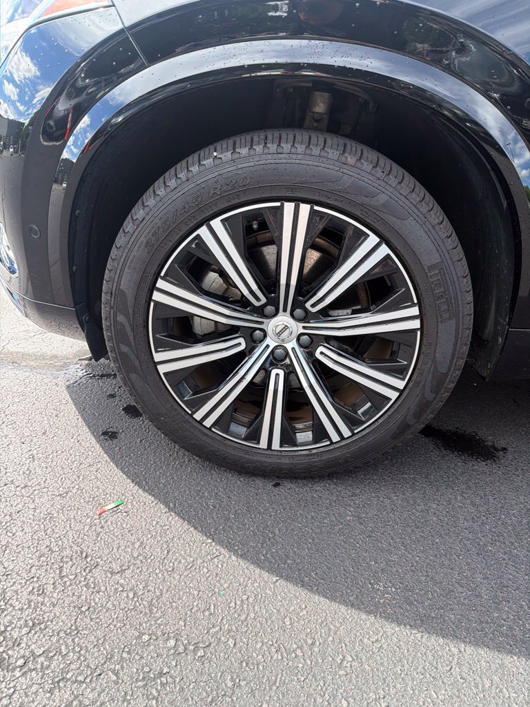 Certified 2023 Volvo XC90 B6 Plus w/ Protection Package Premier AWD/4WD image 4