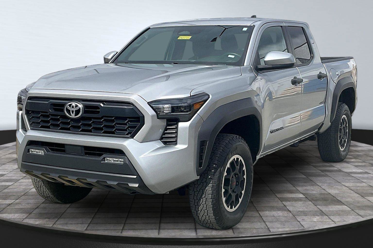 Used 2024 Toyota Tacoma TRD Off-Road image 12
