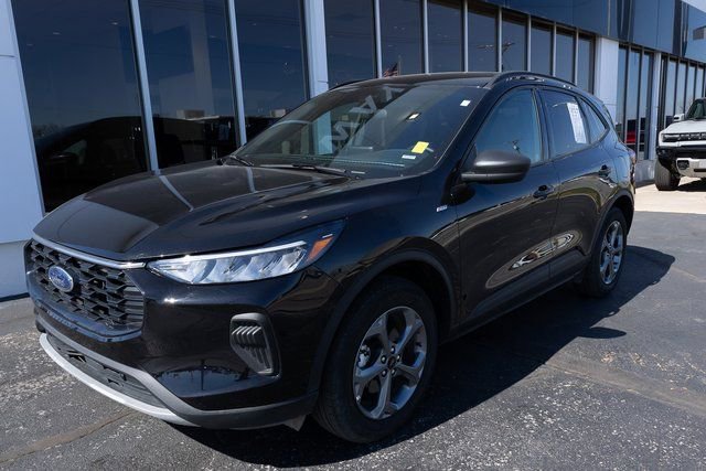 Used 2025 Ford Escape ST-Line image 31
