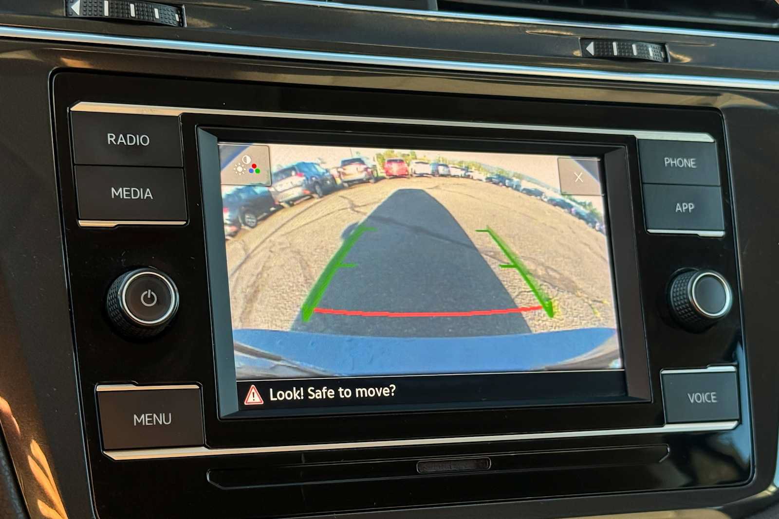 Used 2021 Volkswagen Tiguan S AWD/4WD image 18