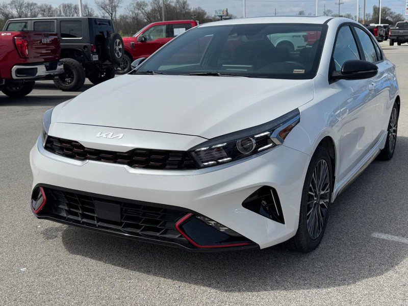 Used 2024 Kia Forte GT-Line w/ GT-Line Premium Package FWD image 8