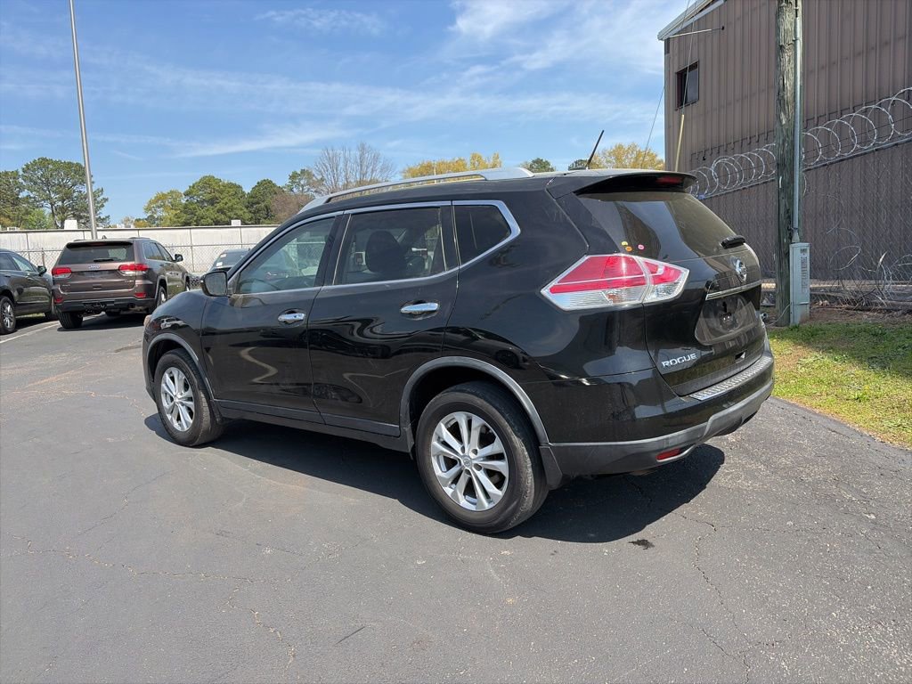 Used 2016 Nissan Rogue SV image 5