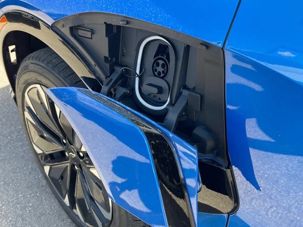 New 2025 Chevrolet Blazer EV RS RWD image 26