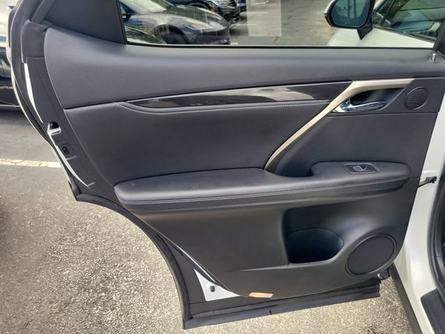 Used 2018 Lexus RX 350L FWD w/ Accessory Package image 30