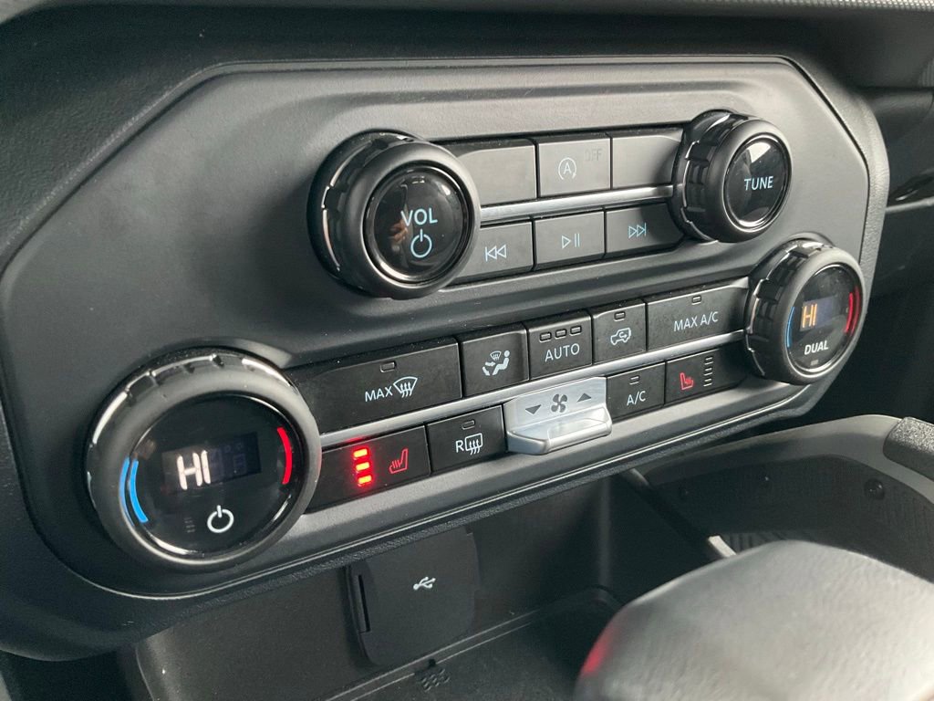 Used 2023 Ford Bronco Big Bend image 15