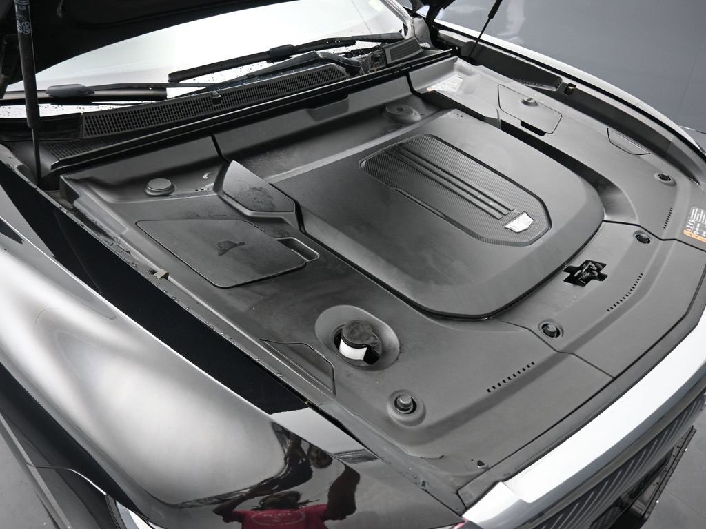 Used 2023 Cadillac Lyriq 2WD image 59