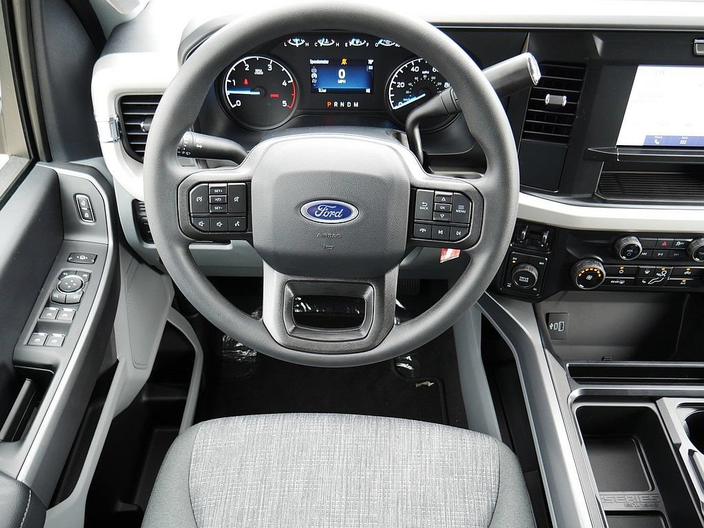 New 2026 Ford F350 XLT AWD/4WD image 18