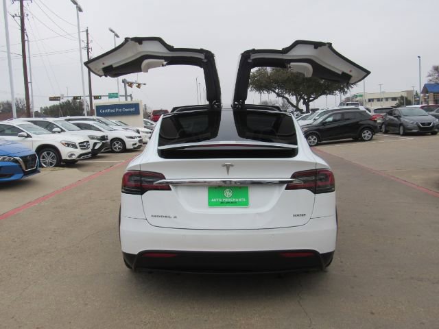 Used 2018 Tesla Model X 100D image 19