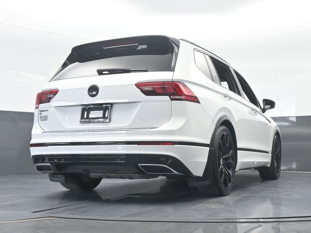 Used 2020 Volkswagen Tiguan SE R-Line image 61